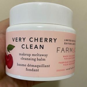 Brand new Farmacy makeup melt away cleaning balm
